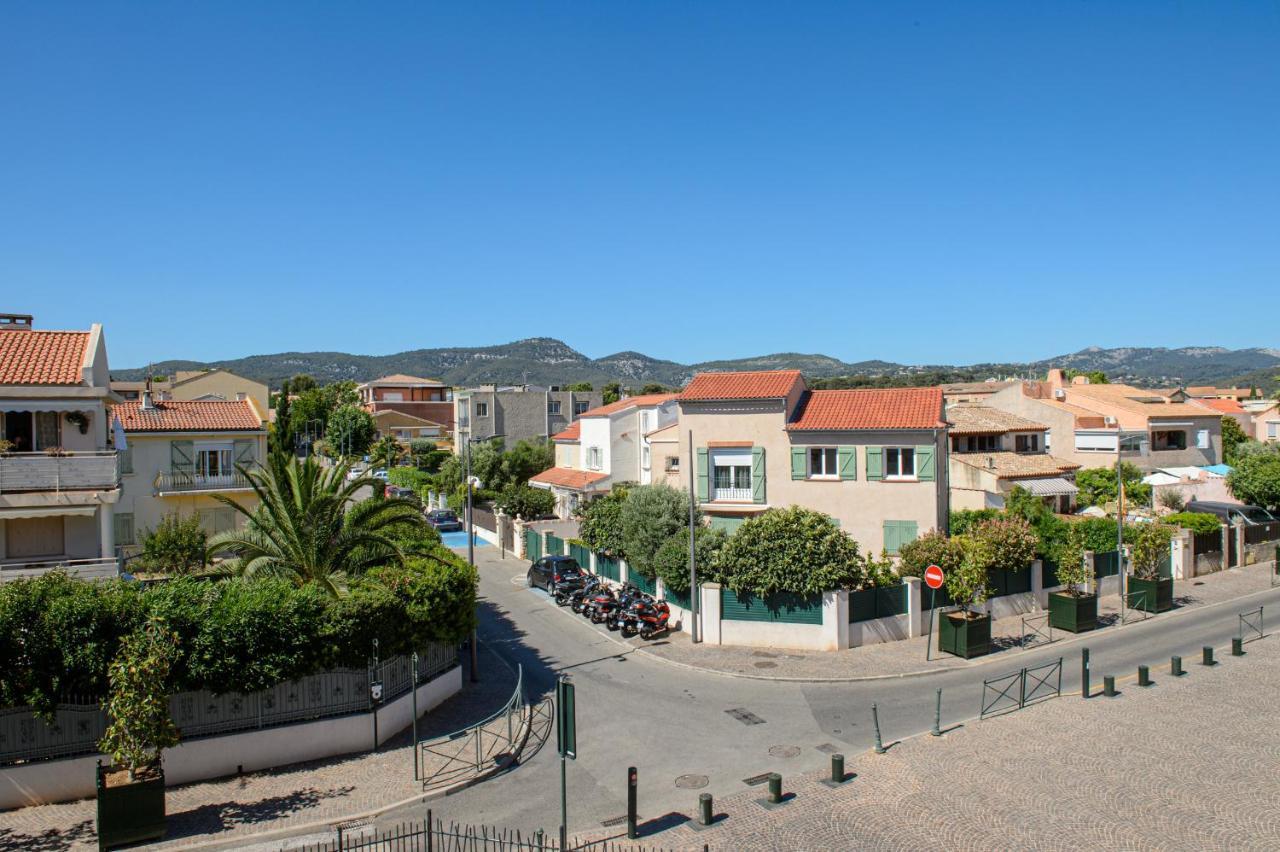 Residence Le Jardin D'Eugenie Sanary-sur-Mer Exterior photo